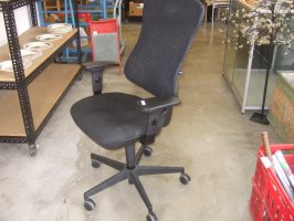 Kancelářské křeslo /nastavit. područky i výška/